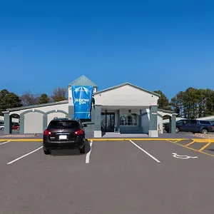 Rodeway Airport Area Inn