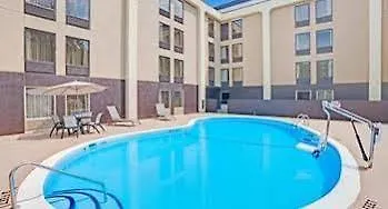 Wyndham Garden Charlotte Airport Southeast Hotel